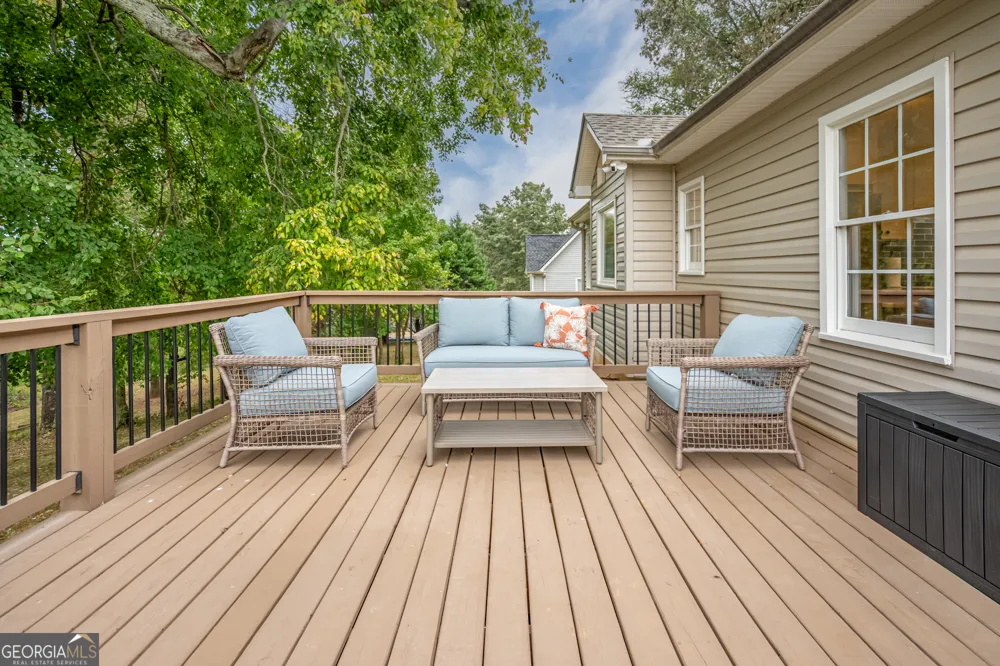 21 Magnolia CT NE Rydal, GA 30171