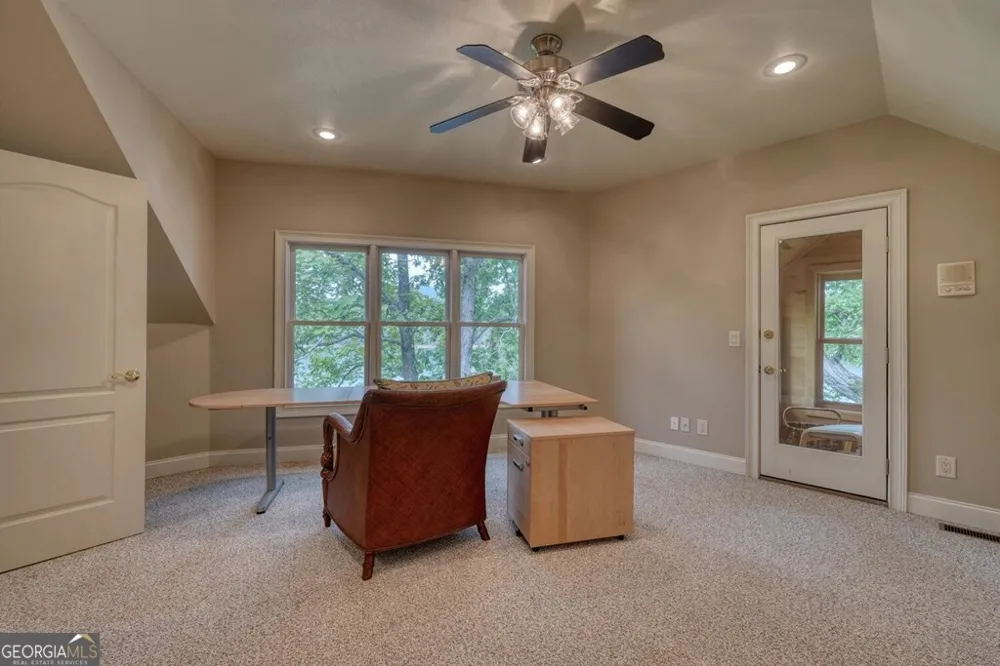 2515 Leisure LN Young Harris, GA 30582