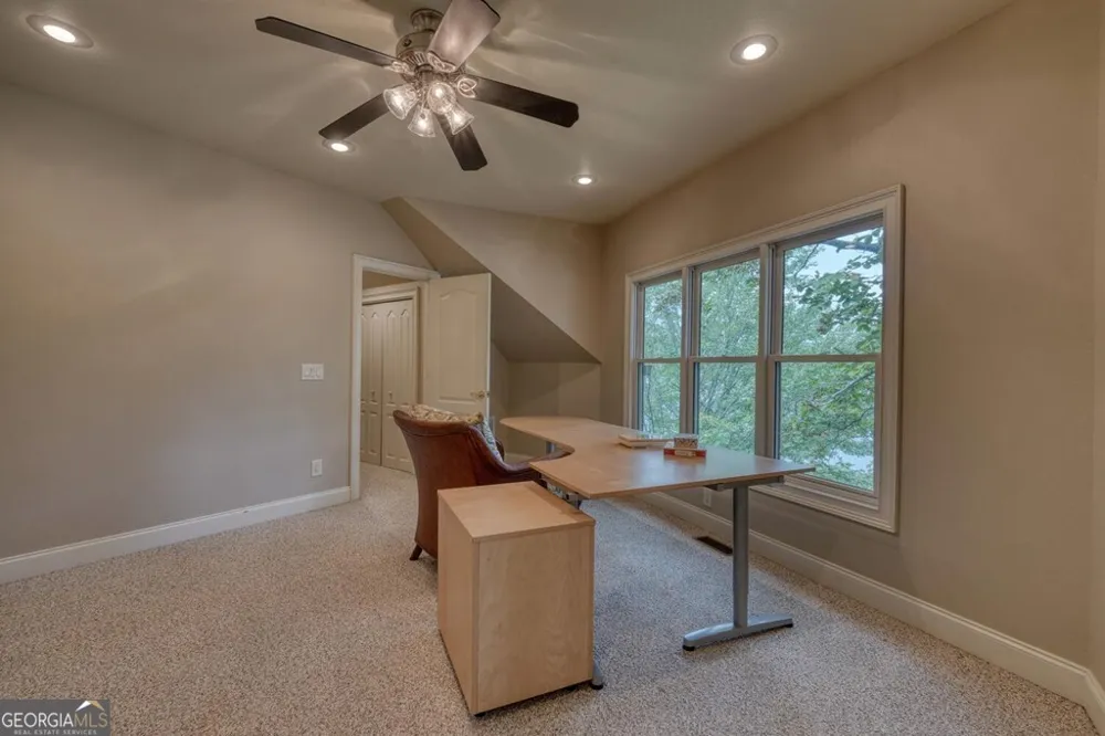 2515 Leisure LN Young Harris, GA 30582