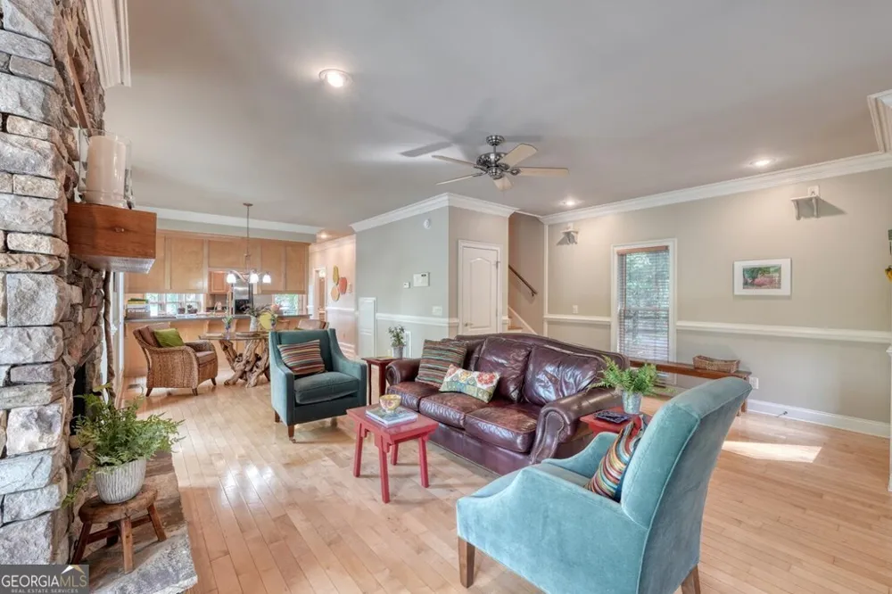 2515 Leisure LN Young Harris, GA 30582