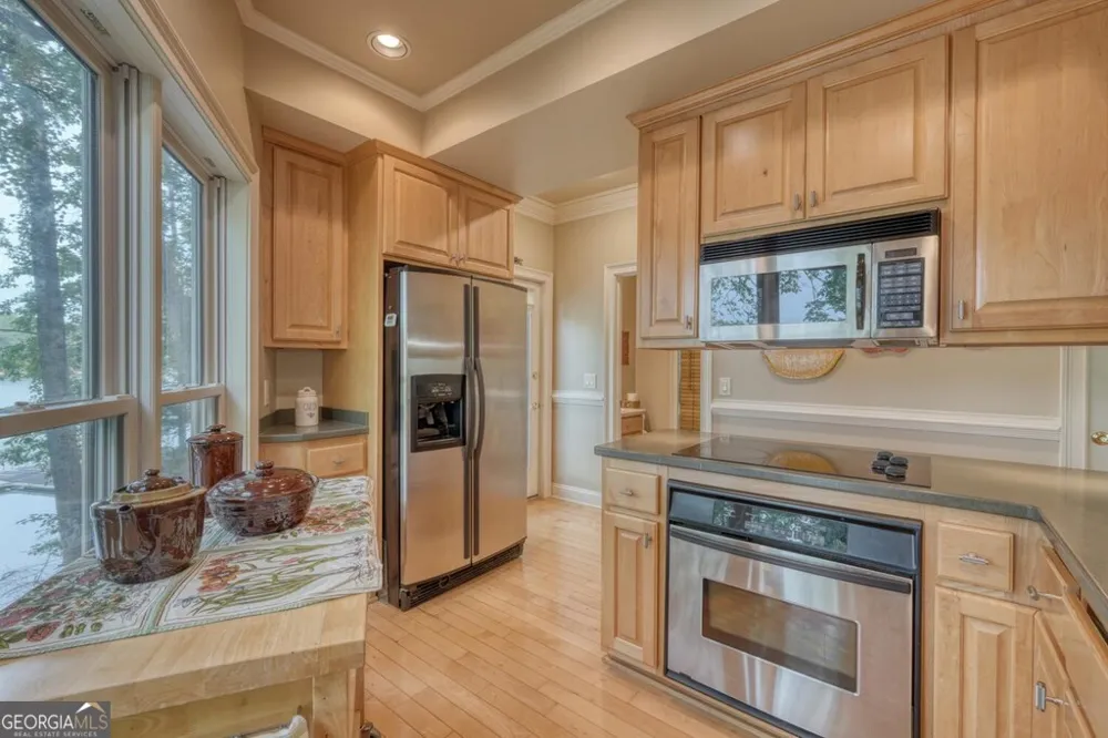 2515 Leisure LN Young Harris, GA 30582