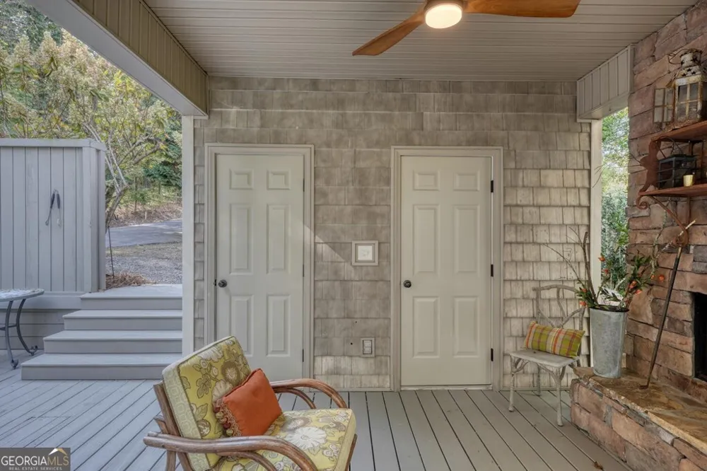 2515 Leisure LN Young Harris, GA 30582
