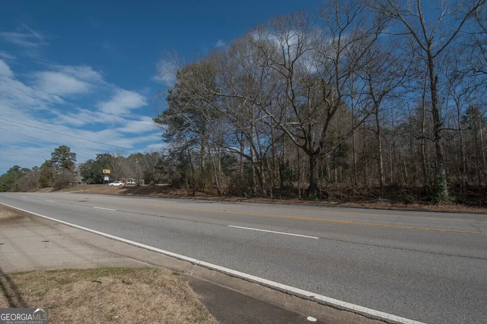 828 New Franklin RD LaGrange, GA 30240