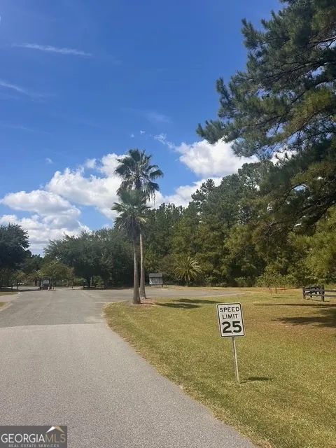 12 Buchanan Landing DR Folkston, GA 31537
