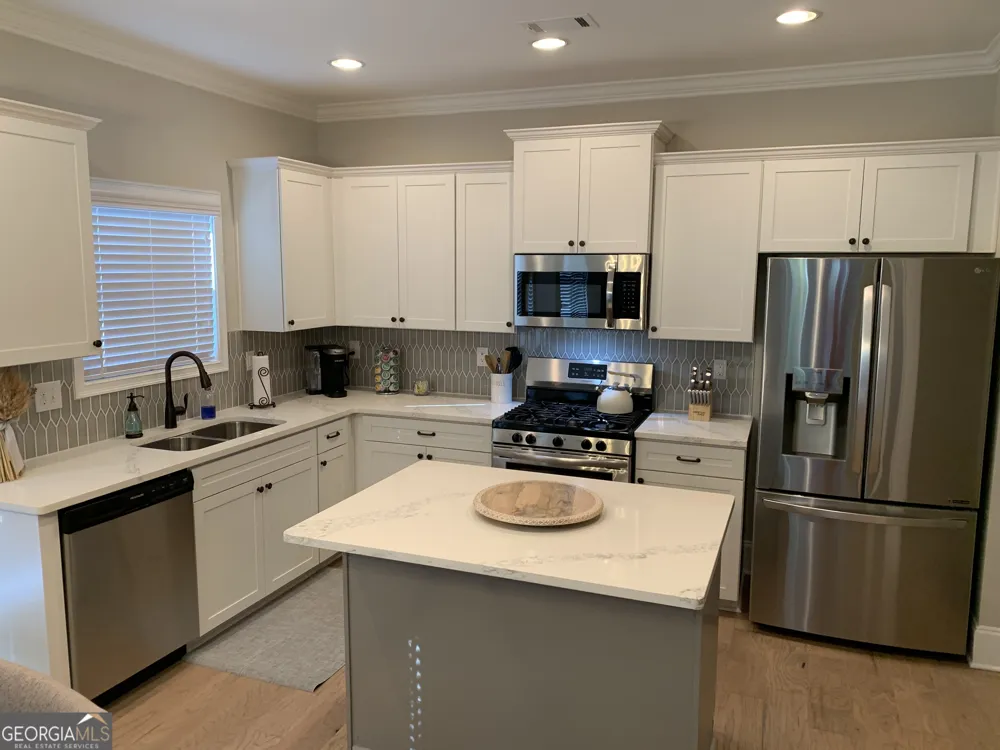 4230 Old Cherokee ST Acworth, GA 30101