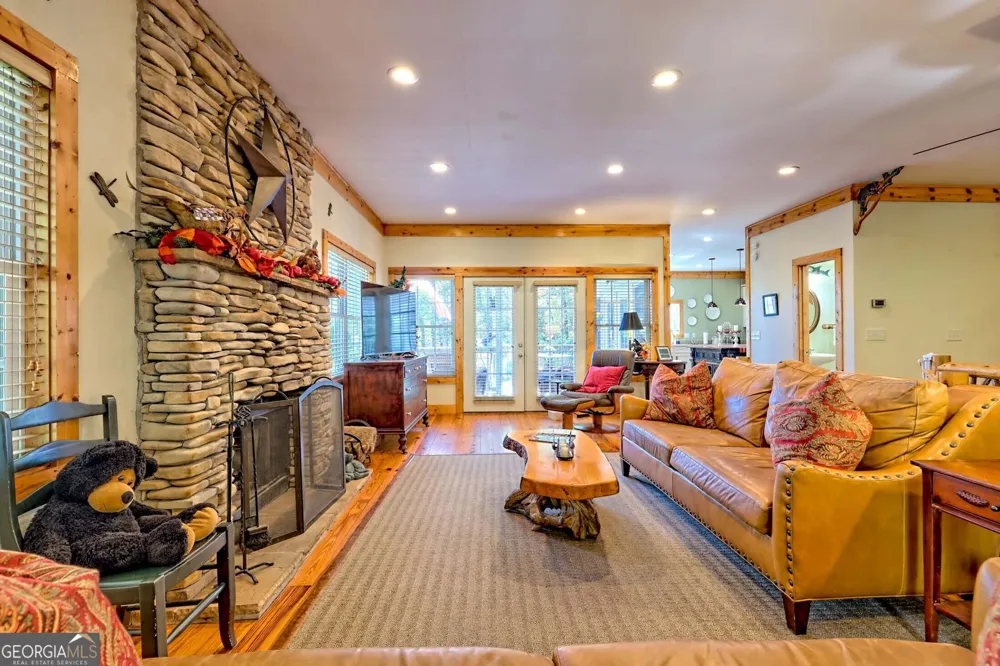 3315 Bald Mountain RD Dillard, GA 30537
