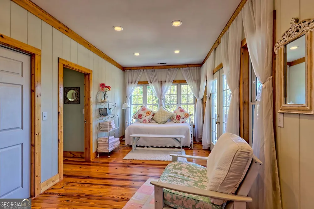 3315 Bald Mountain RD Dillard, GA 30537