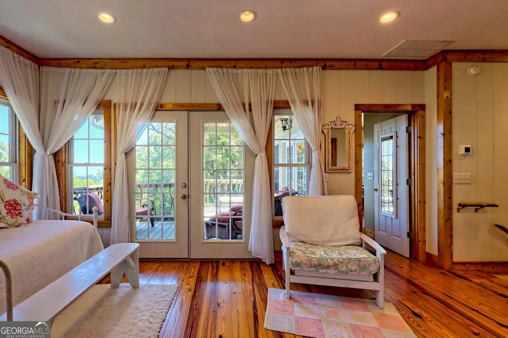 3315 Bald Mountain RD Dillard, GA 30537