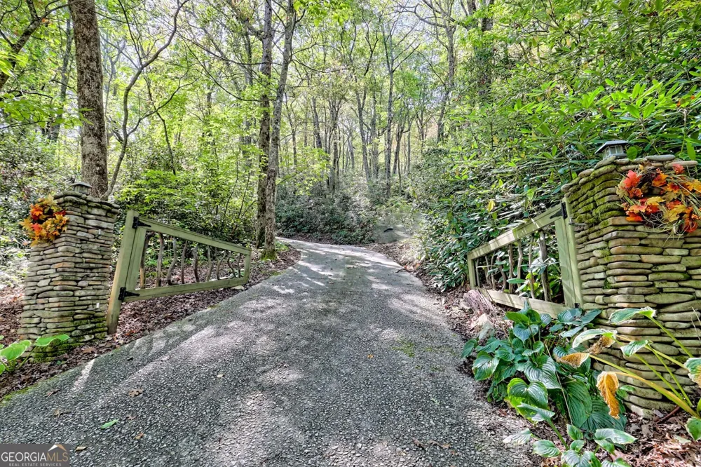 3315 Bald Mountain RD Dillard, GA 30537