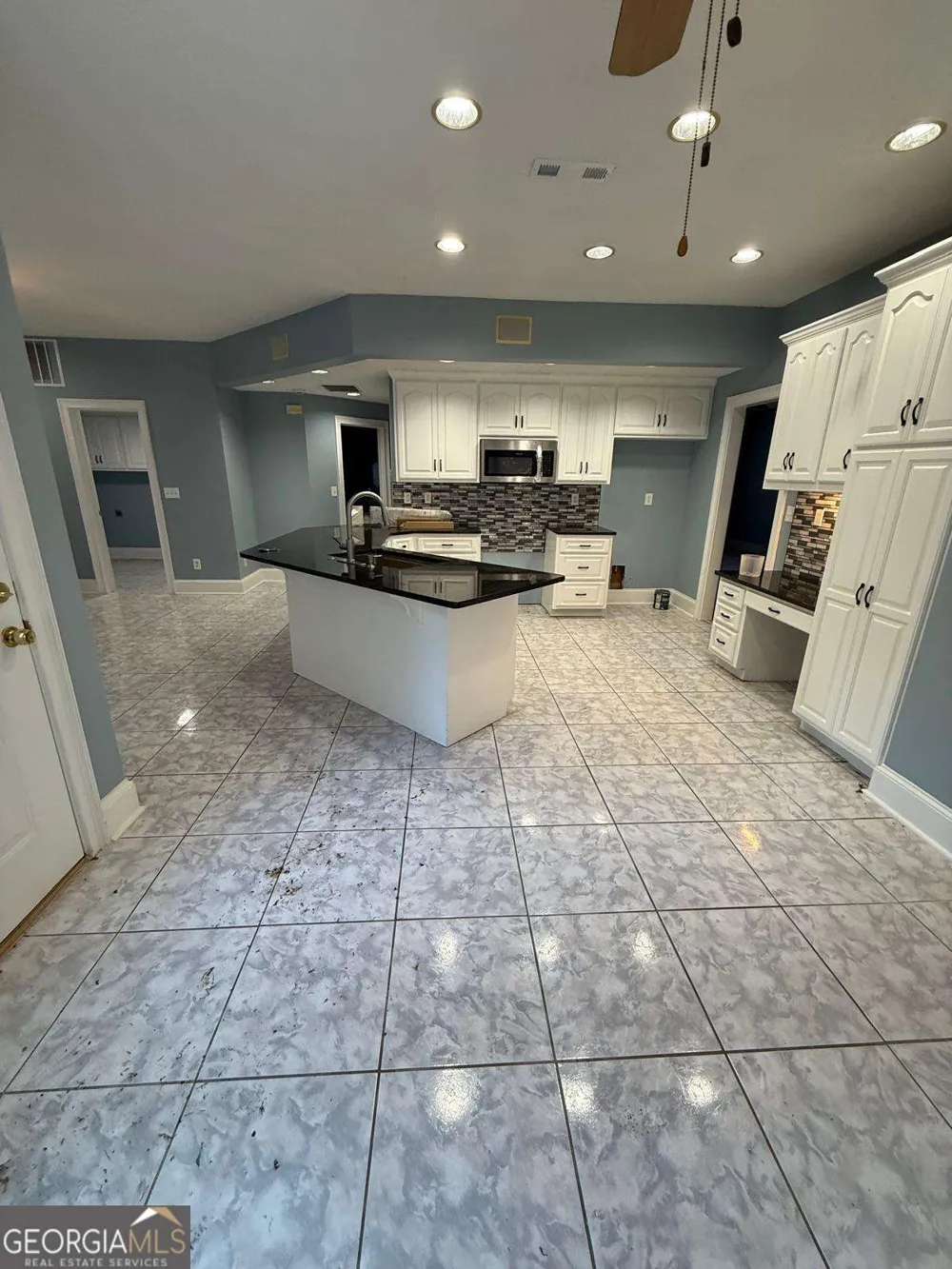 2337 Hollonville RD Brooks, GA 30205