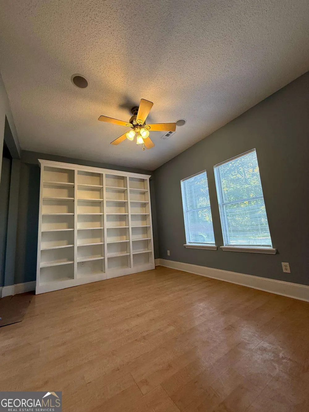 2337 Hollonville RD Brooks, GA 30205