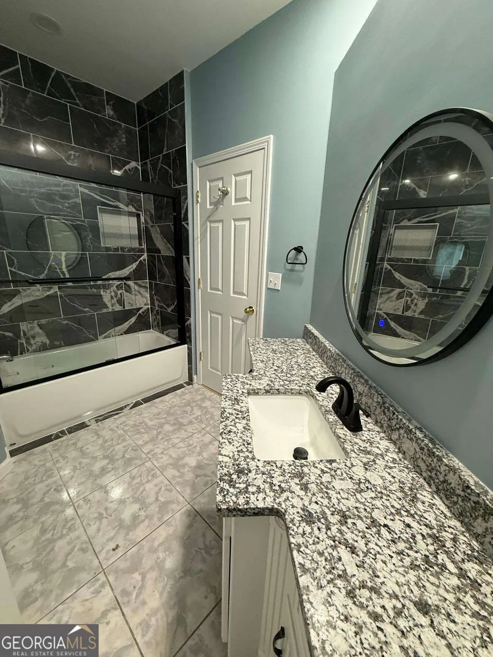 2337 Hollonville RD Brooks, GA 30205