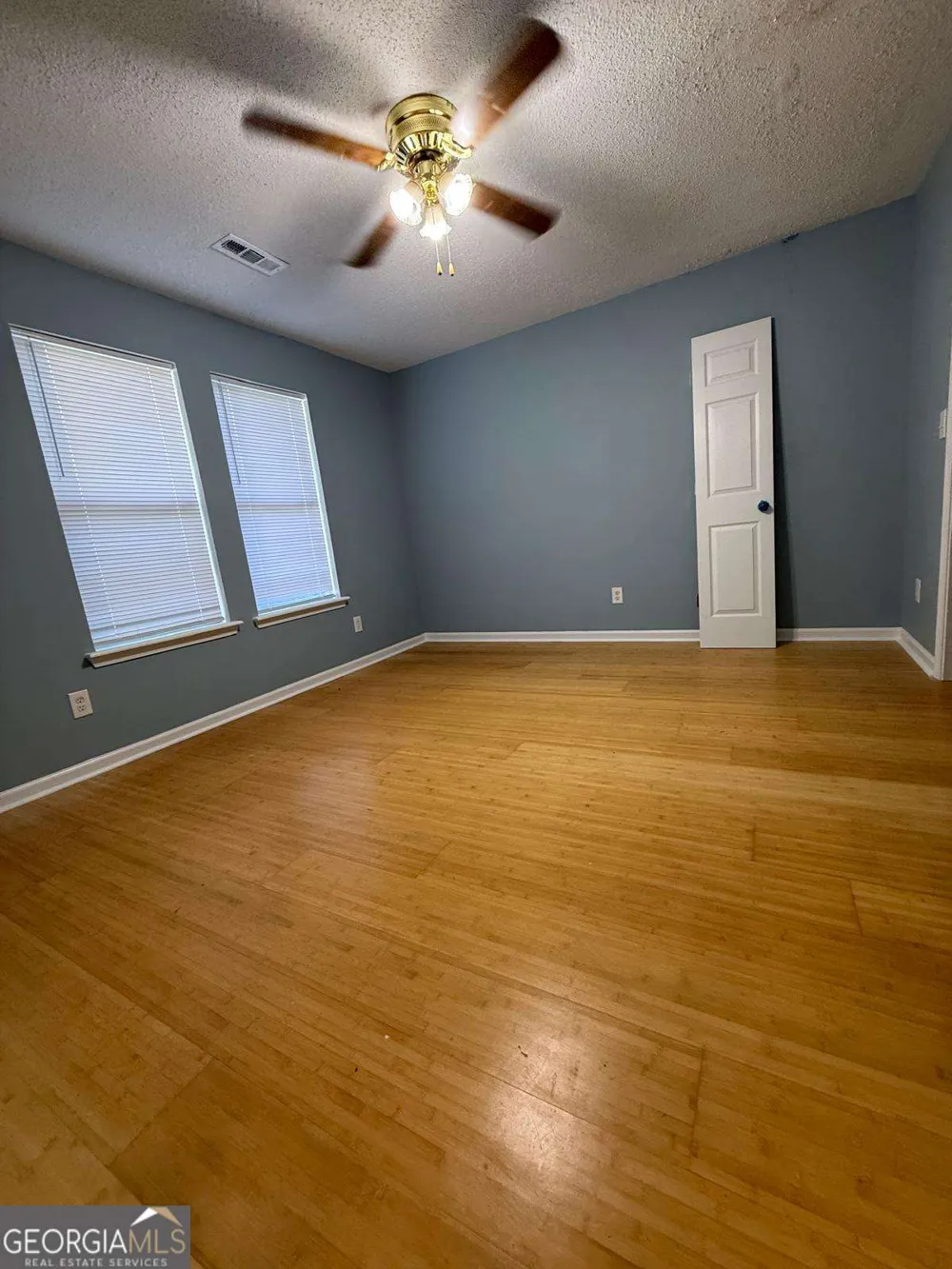 2337 Hollonville RD Brooks, GA 30205