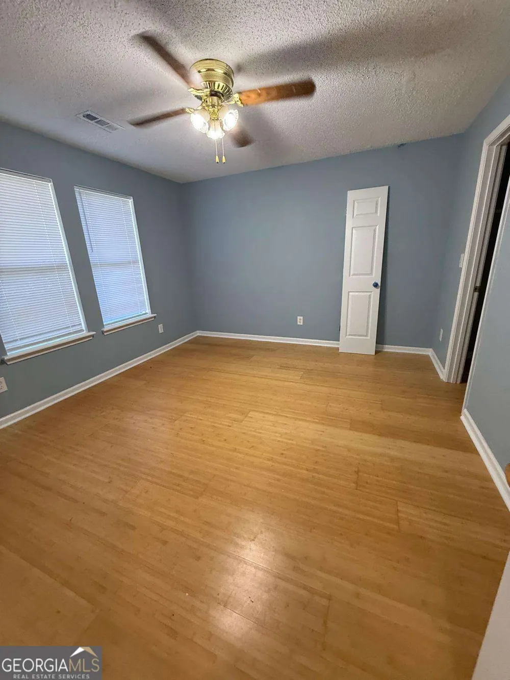 2337 Hollonville RD Brooks, GA 30205