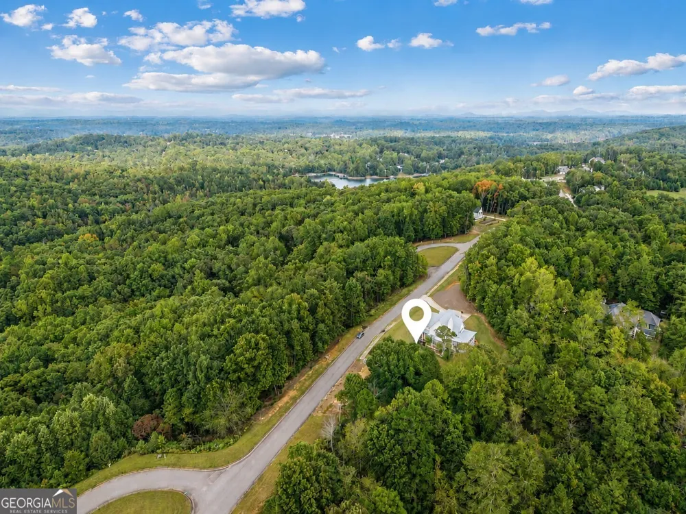 6930 Crestline DR Dawsonville, GA 30534