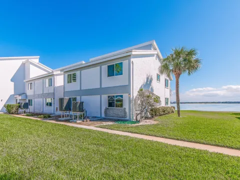 1401 GULF BOULEVARD #215