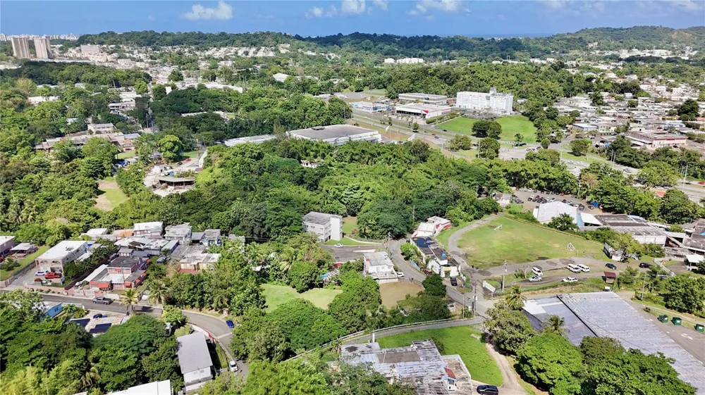 PR-876 KM 0.7 BO LAS CUEVAS Trujillo Alto, PR 00976