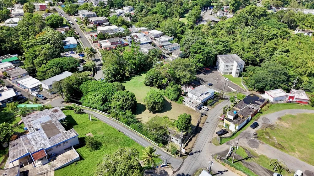 PR-876 KM 0.7 BO LAS CUEVAS Trujillo Alto, PR 00976
