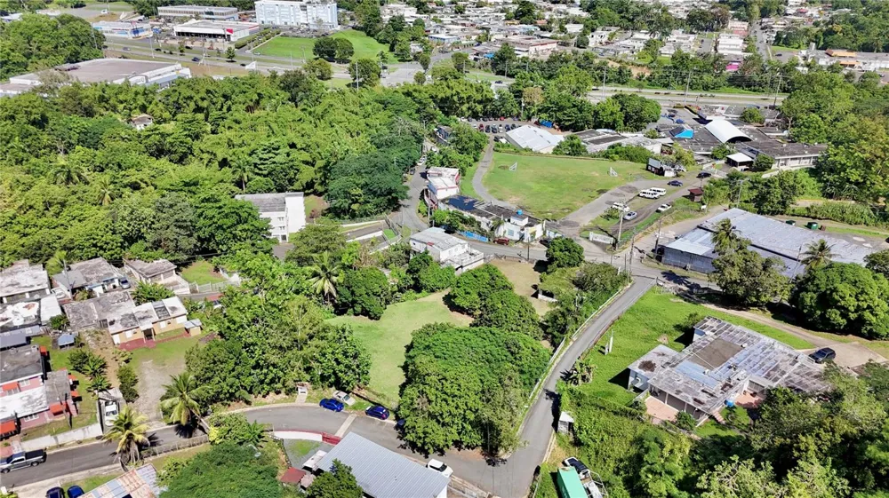 PR-876 KM 0.7 BO LAS CUEVAS Trujillo Alto, PR 00976