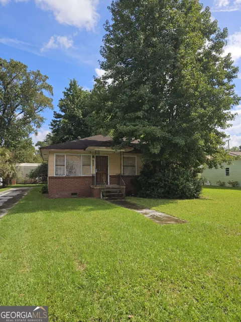 106 Gordon ST