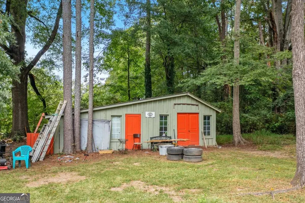 241 Riverbend DR Plainville, GA 30733