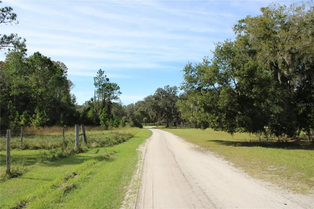 DUBOISE DRIVE Clermont, FL 34711