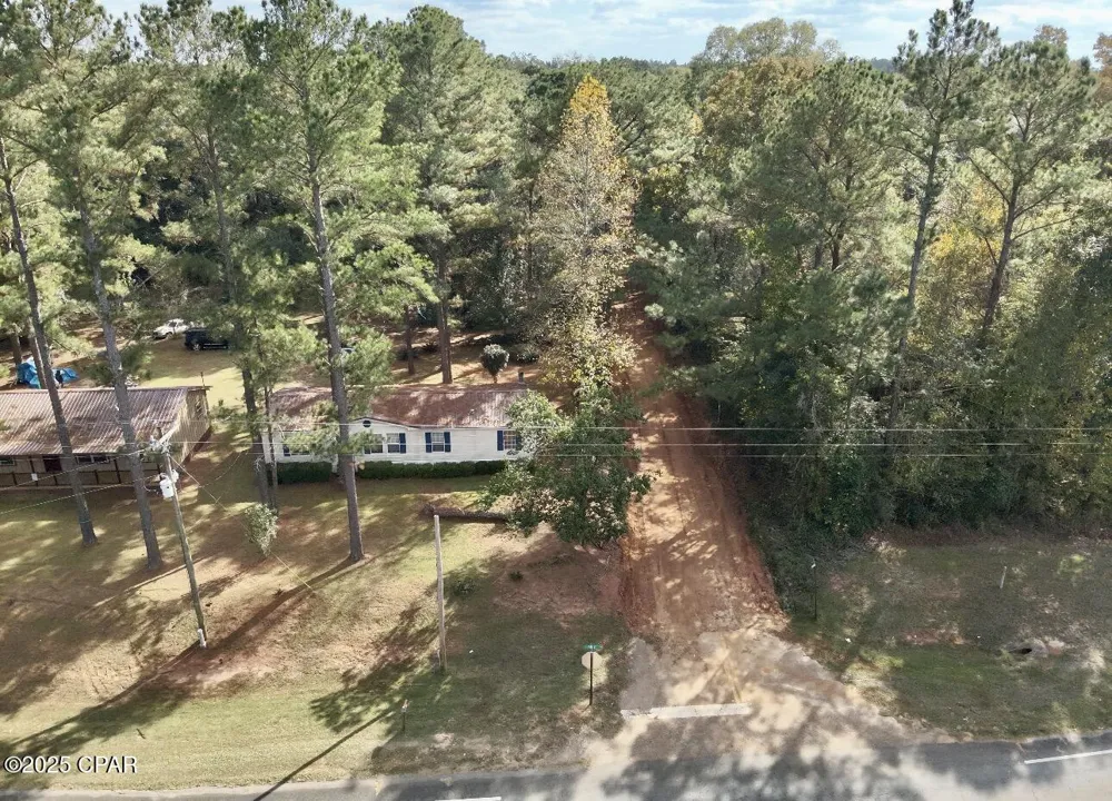 2729 Highway 2 Campbellton, FL 32426