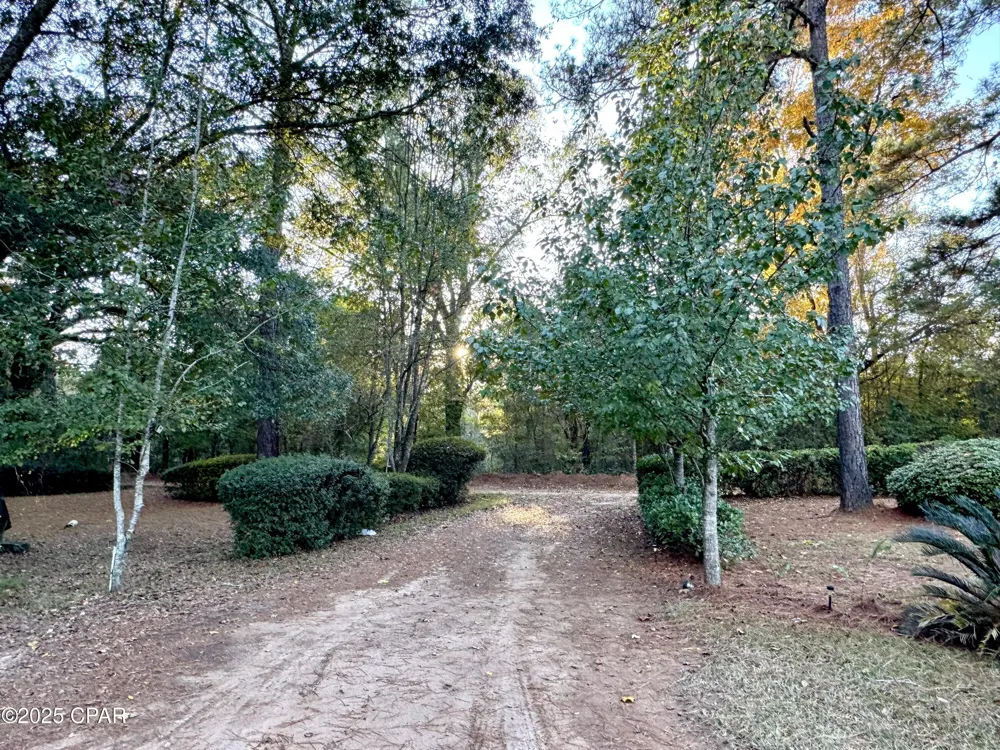 2729 Highway 2 Campbellton, FL 32426