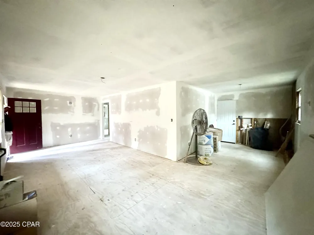 2729 Highway 2 Campbellton, FL 32426