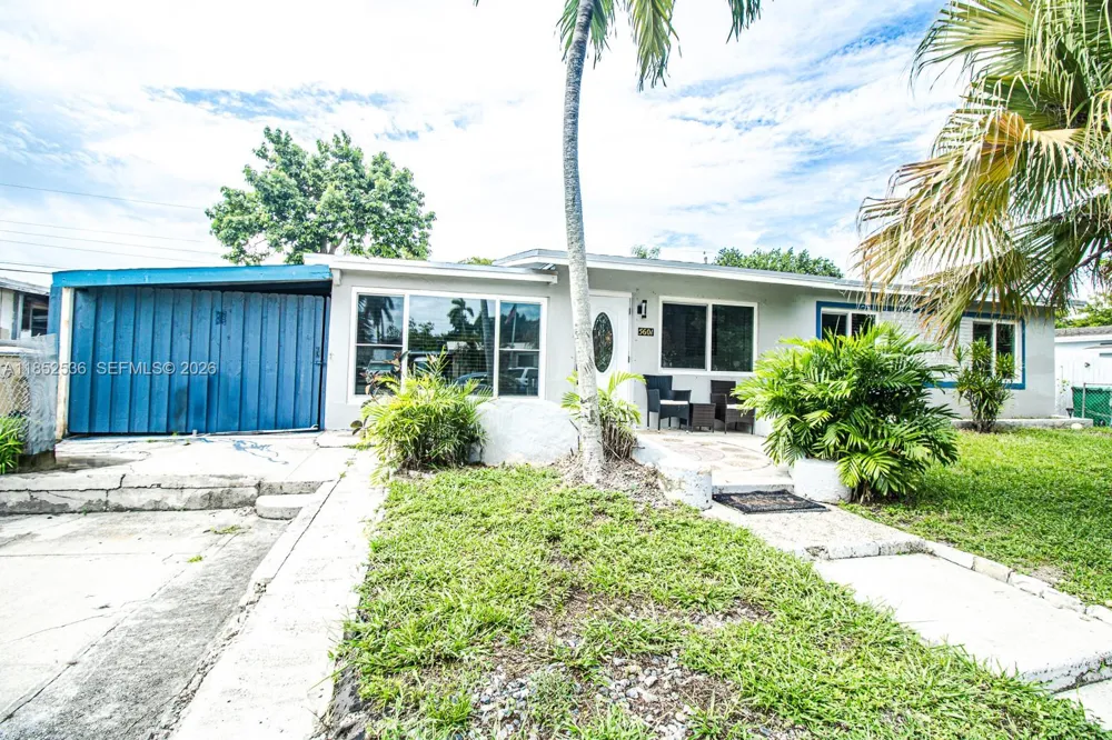 5601 SW 38th St Davie, FL 33314