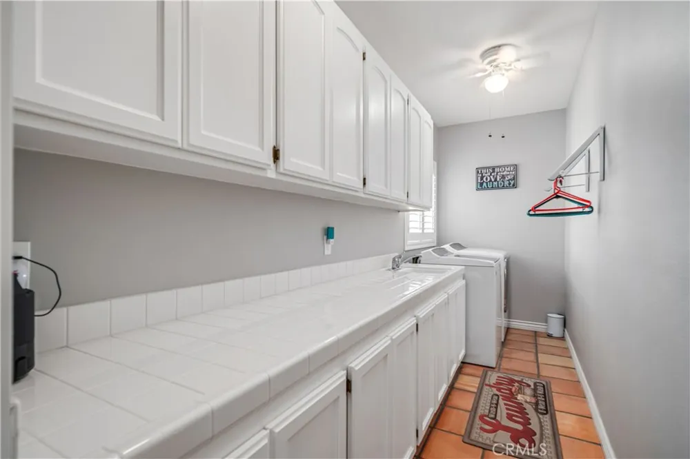 30040 San Francisquito Canyon Saugus, CA 91390