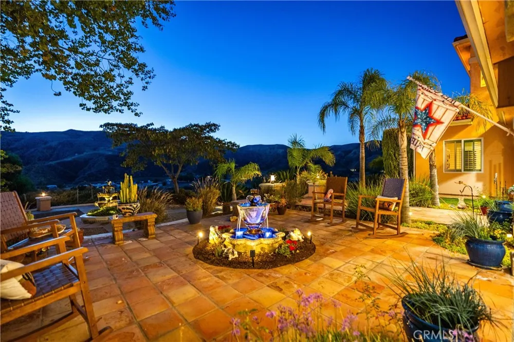 30040 San Francisquito Canyon Saugus, CA 91390