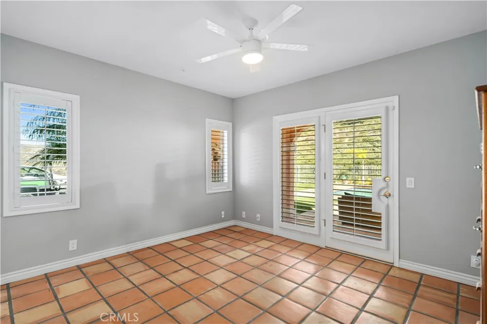 30040 San Francisquito Canyon Saugus, CA 91390