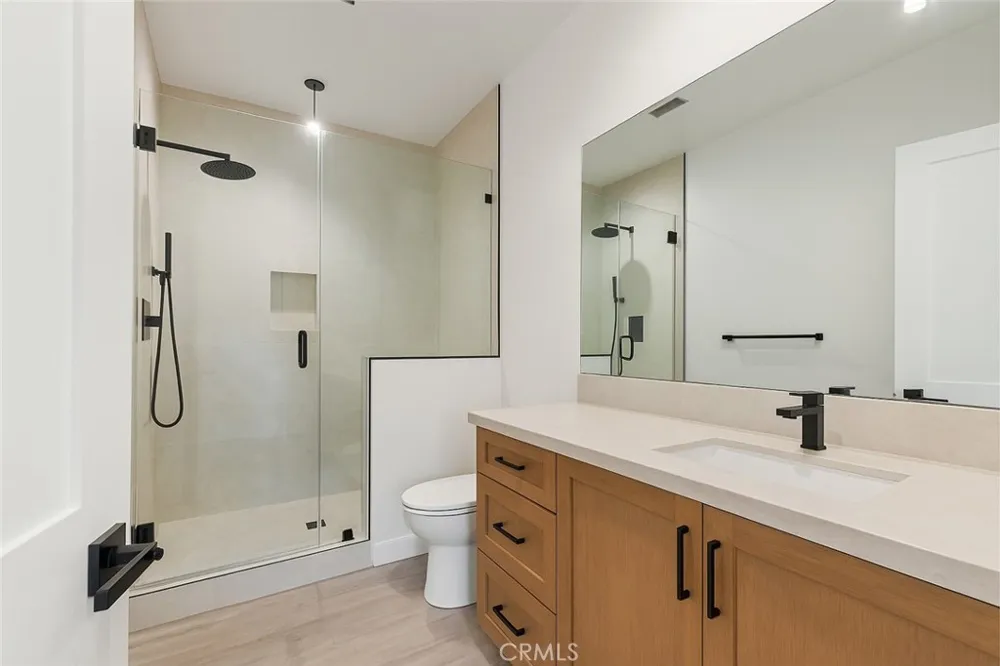 4210 New York Ave La Crescenta, CA 91214
