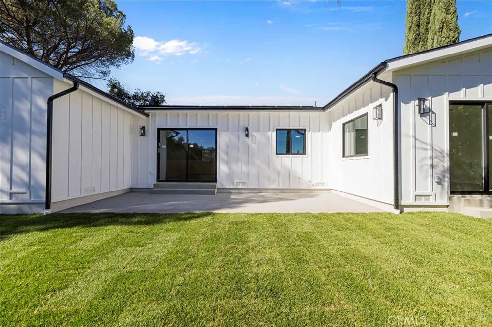 4210 New York Ave La Crescenta, CA 91214