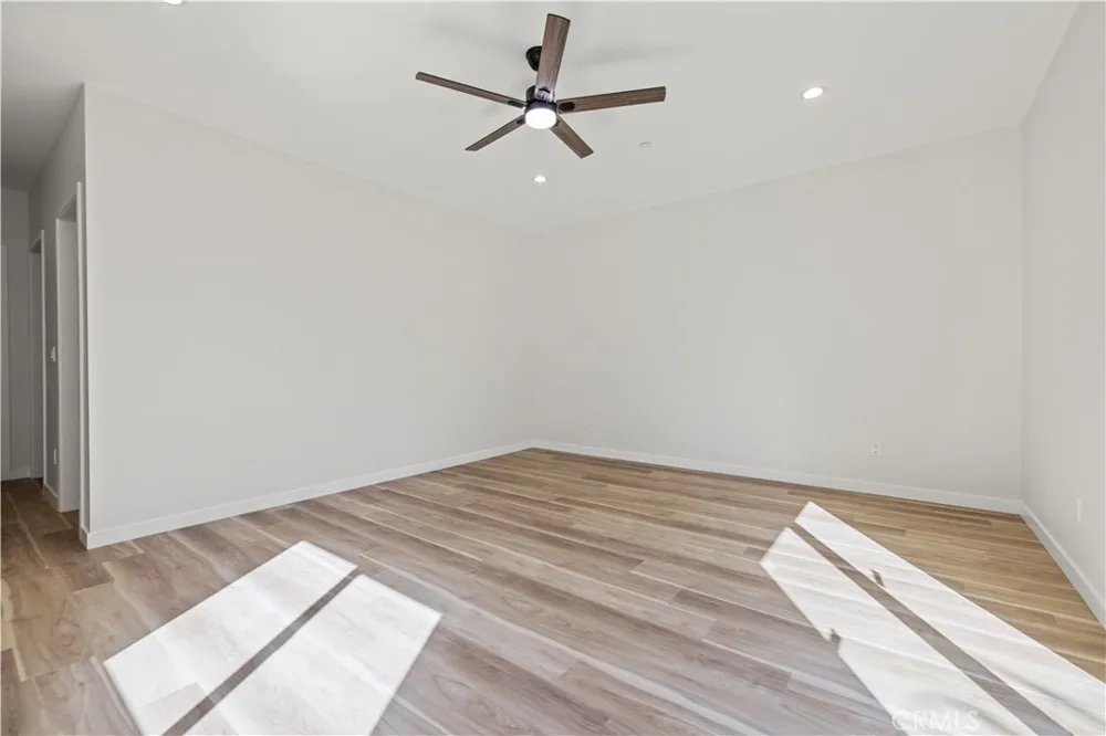 4210 New York Ave La Crescenta, CA 91214