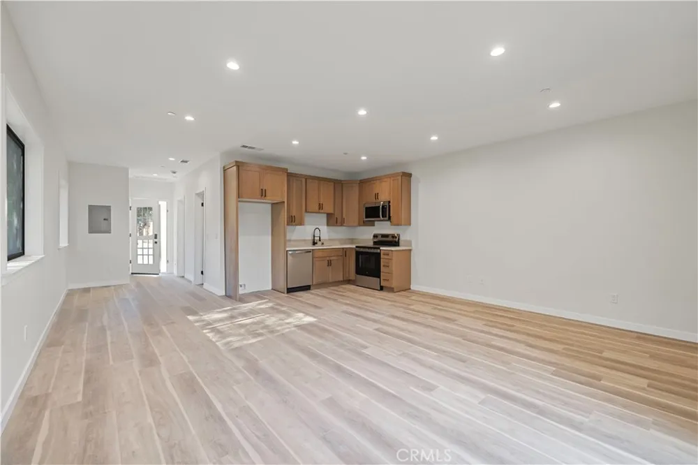 4210 New York Ave La Crescenta, CA 91214