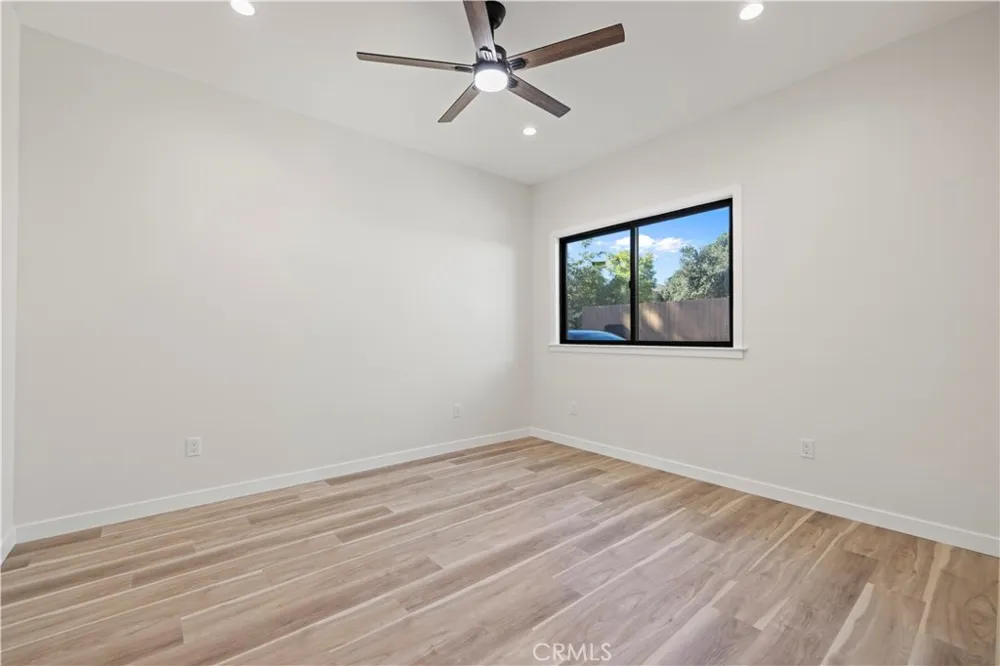 4210 New York Ave La Crescenta, CA 91214