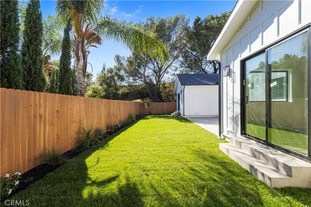 4210 New York Ave La Crescenta, CA 91214