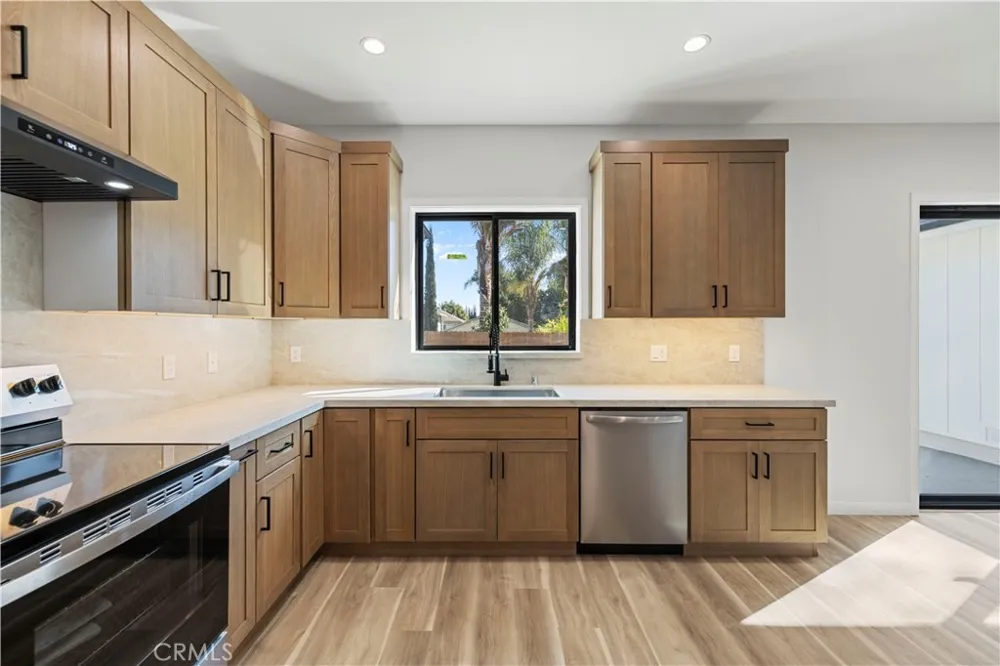 4210 New York Ave La Crescenta, CA 91214