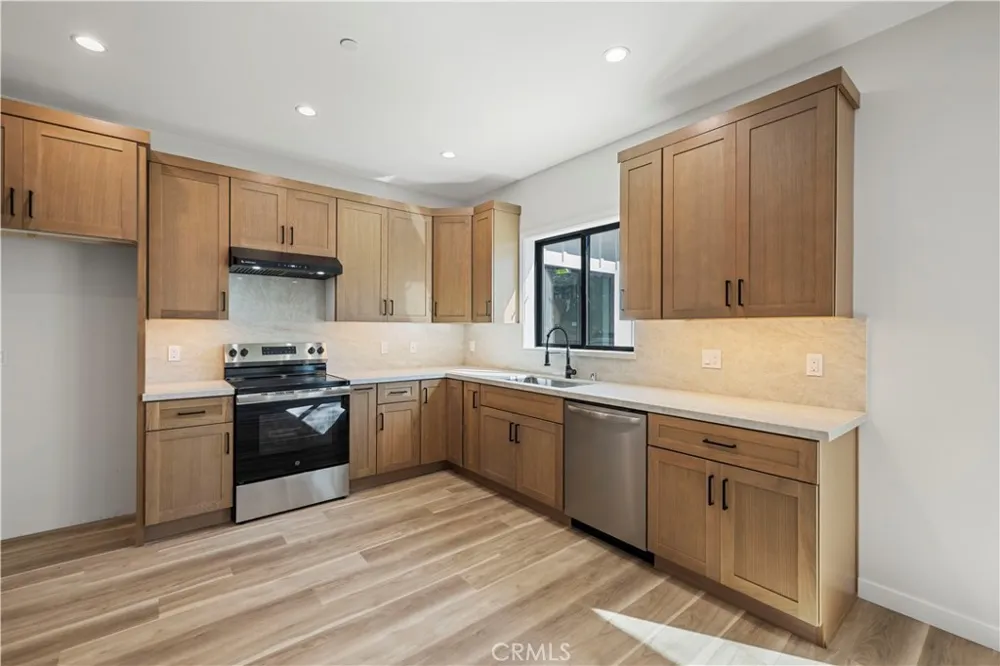 4210 New York Ave La Crescenta, CA 91214