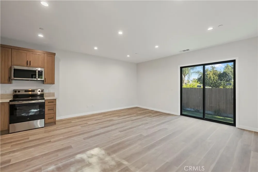 4210 New York Ave La Crescenta, CA 91214