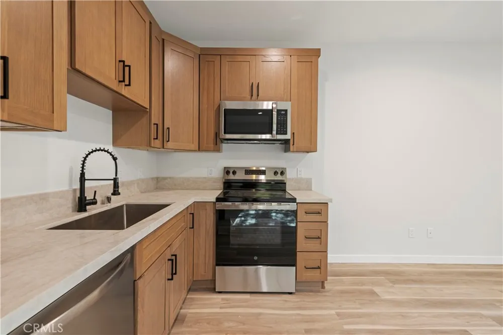 4210 New York Ave La Crescenta, CA 91214
