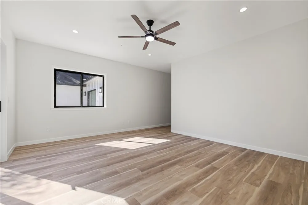 4210 New York Ave La Crescenta, CA 91214