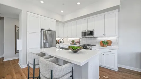 1275 Snowberry Place
