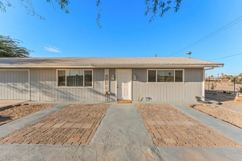 2497 Shore Isle Avenue Thermal, CA 92274