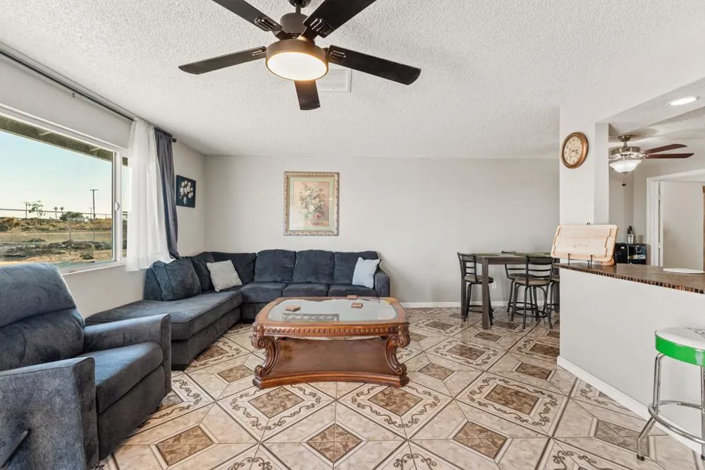2497 Shore Isle Avenue Thermal, CA 92274