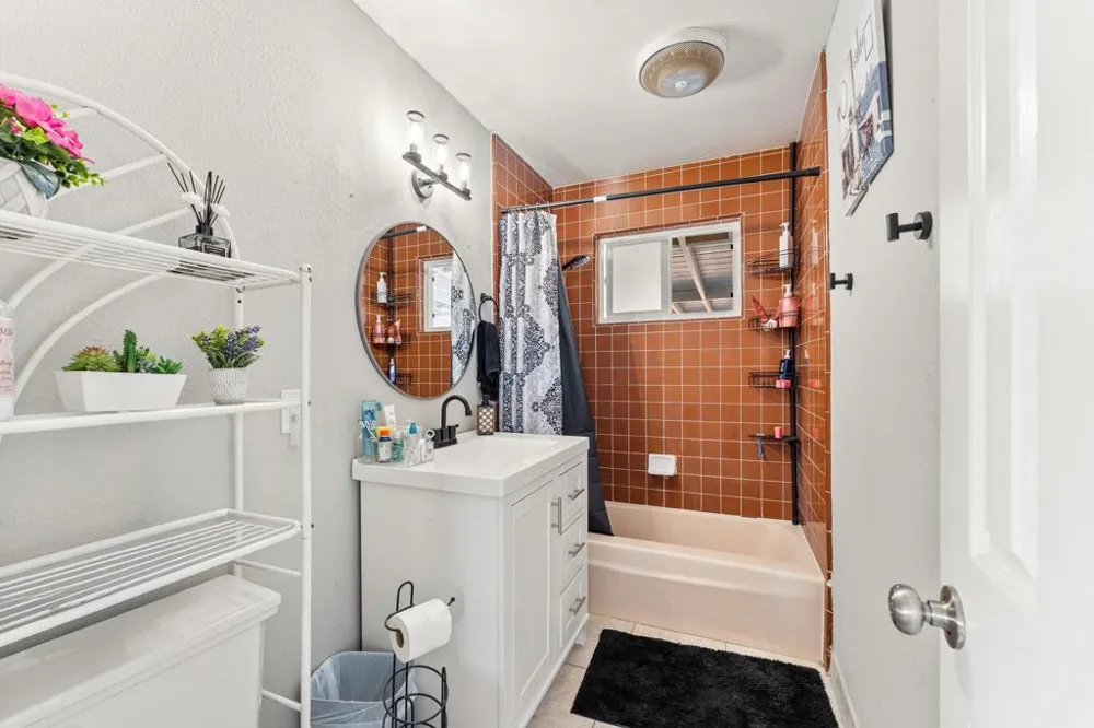 2497 Shore Isle Avenue Thermal, CA 92274
