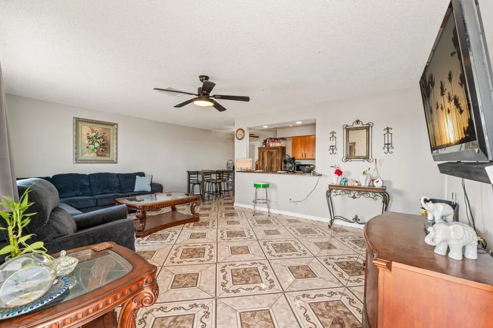 2497 Shore Isle Avenue Thermal, CA 92274