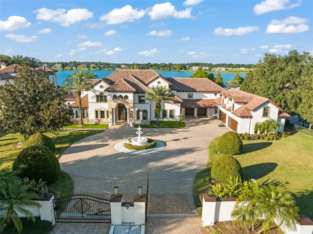 9575 WESTOVER ROBERTS ROAD Windermere, FL 34786